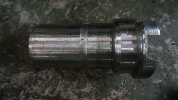 ISO OD 80mm χάλυβας κραμάτων CNC που επεξεργάζεται τις θαλάσσιες καρφίτσες μερών στη μηχανή/άξονας που επεξεργάζονται για τα μηχανήματα λιμένων